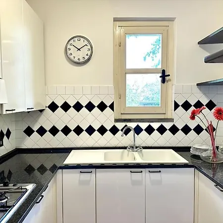 Golden Luxe - Private Garden Next The Sea